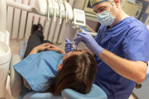 Best Emergency Dental Care  in Lake Magdalene, FL